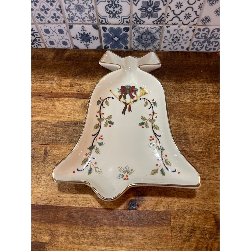 Mikasa Holiday Elegance Bell Candy Dish ine Porcelain with Gold Trim